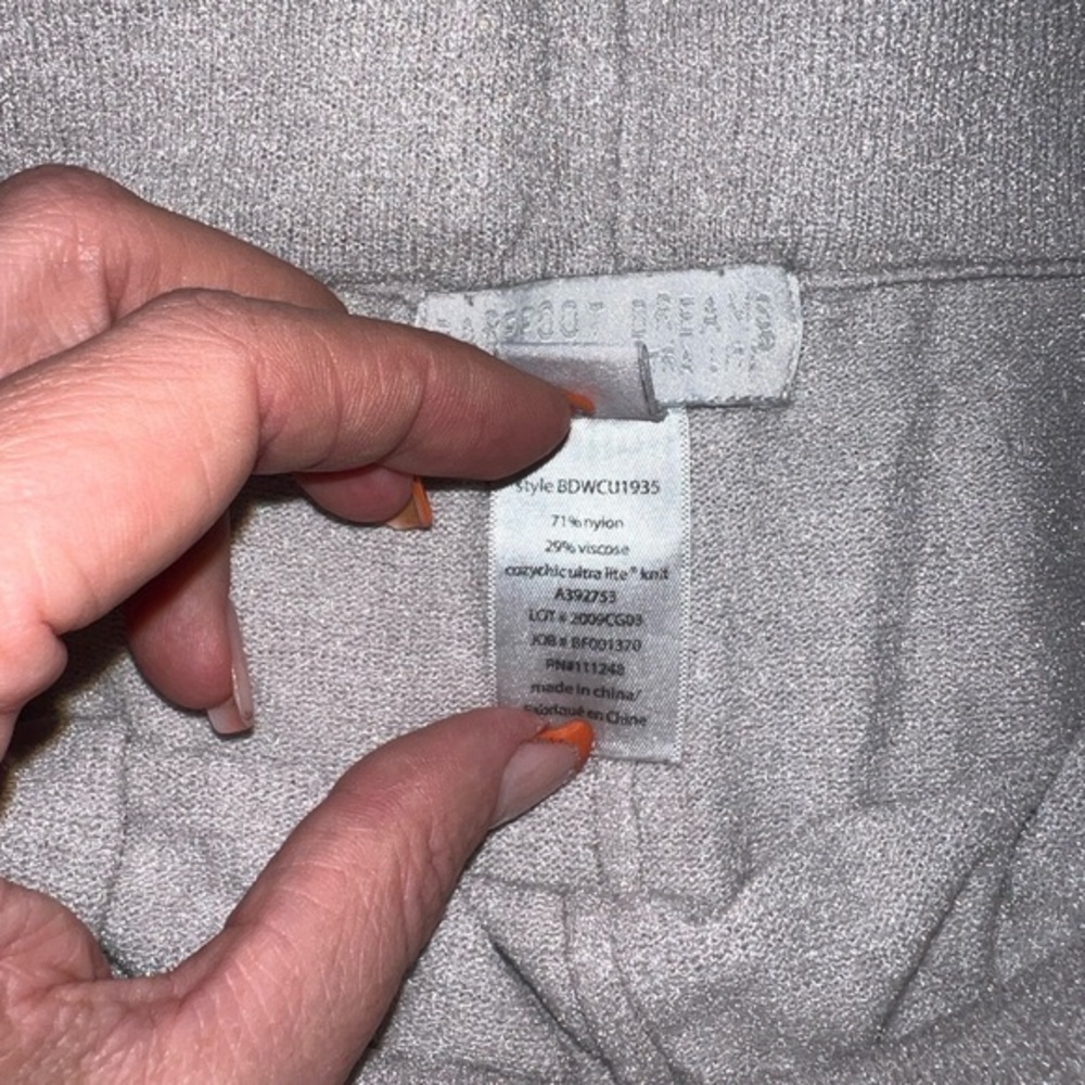 Barefoot Dreams Gray CCUL shorts - Picture 4 of 6